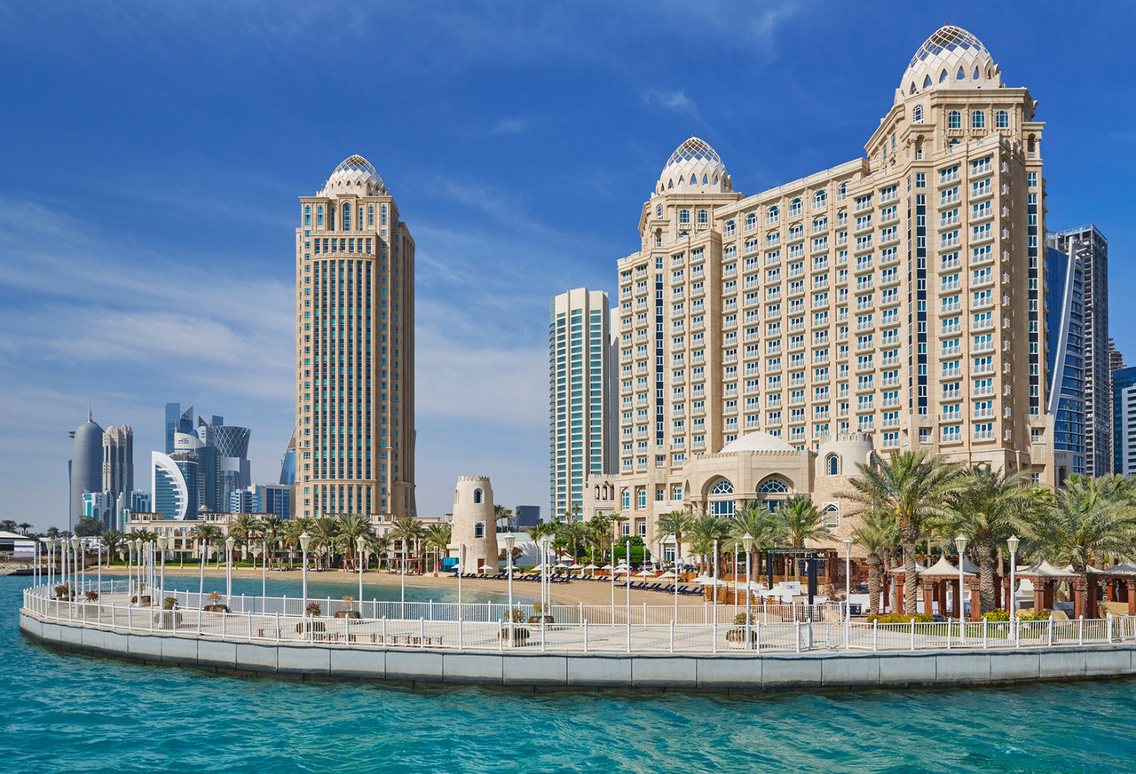 Four Seasons Hotel